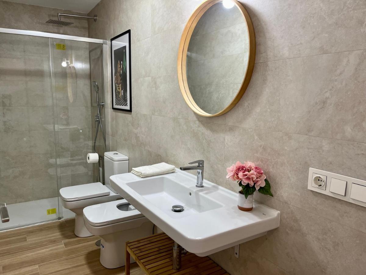 Cariatides Sky Apartment Самора Экстерьер фото
