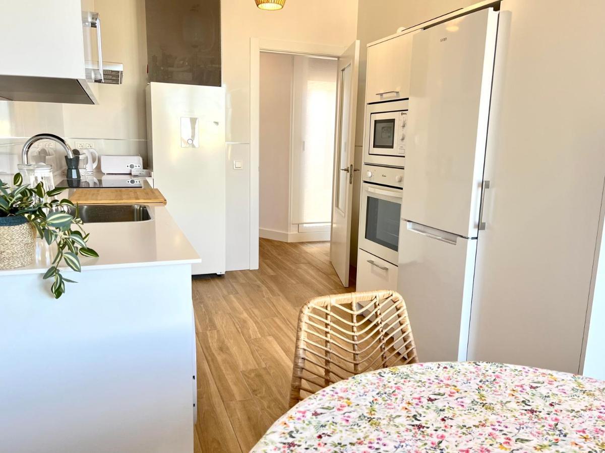 Cariatides Sky Apartment Самора Экстерьер фото